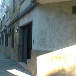 Escuela Provincial de Teatro y Titeres - entrada