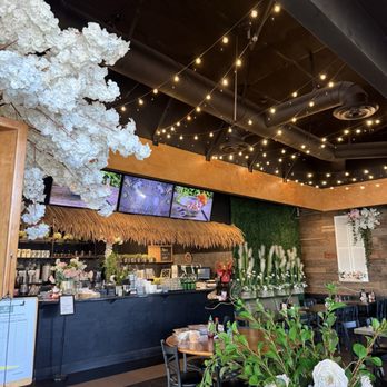 Amazing Basil - Asian Fusion Near Me - Fremont, California