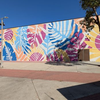 Silverado Park - Mural in the park - Parks Near Me - Long Beach, California Silverado Park - Mural in the park - Parks Near Me - Long Beach, California