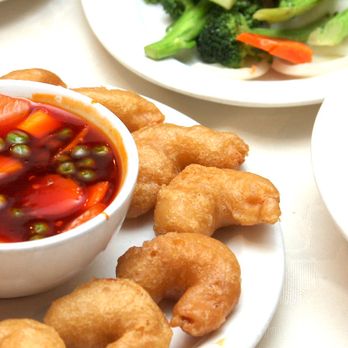 Toi Shan Restaurant - a variety of food items - Chinese Near Me - Calgary, Alberta Toi Shan Restaurant - a variety of food items - Chinese Near Me - Calgary, Alberta