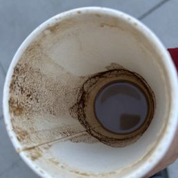 Lots of sludgy grounds in the drink. Burnt taste. Lots of sludgy grounds in the drink. Burnt taste.