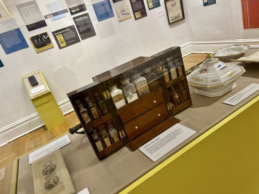 President James K. Polk Home and Museum by null