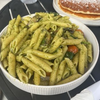 Lunakin Café - Pesto pasta - Breakfast & Brunch Near Me - Las Vegas, Nevada
