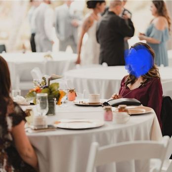 All Events Solutions - One tiny boquet in the middle. The photo I was sent did not look this tiny. - Party & Event Planning Near Me - Newport Beach, California