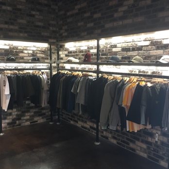 Feature - Chinatown - Shoe Stores Near Me - Las Vegas, Nevada
