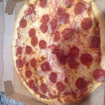Salvos - Pizza Near Me - Franklin, Tennessee
