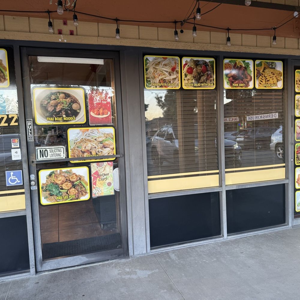 Tantawan Thai Kitchen - Outside - Thai Near Me - West Covina, California Tantawan Thai Kitchen - Outside - Thai Near Me - West Covina, California