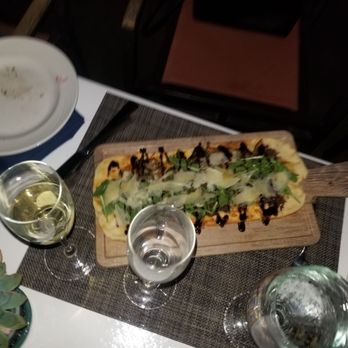 Chandler's Oceanfront Dining - Flat bread pizza - New American Near Me - Carlsbad, California