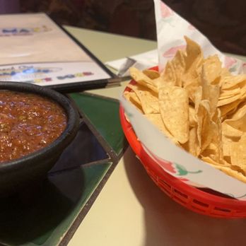 Que Mas Mexican Cafe - Large Chips and Salsa - Mexican Near Me - North Las Vegas, Nevada Que Mas Mexican Cafe - Large Chips and Salsa - Mexican Near Me - North Las Vegas, Nevada