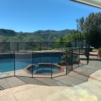 Katchakid - Pool fence - Hot Tub & Pool Near Me