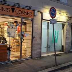 Tennis Corner - Ingresso negozio
