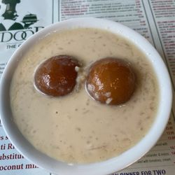 India Palace Restaurant - Gulab Jamun Kheer was so delicious when I mixed it