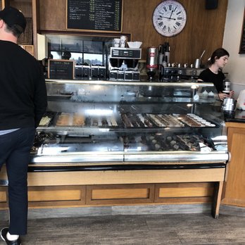 C Est Si Bon Bakery 359 Photos 780 Reviews Bakeries 149 Riverside Ave Newport Beach Ca Restaurant Reviews Phone Number