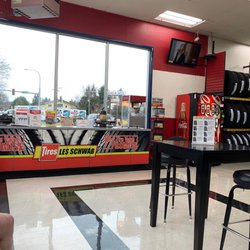 Les Schwab Tire Center - Waiting room! Coffee and popcorn await customers