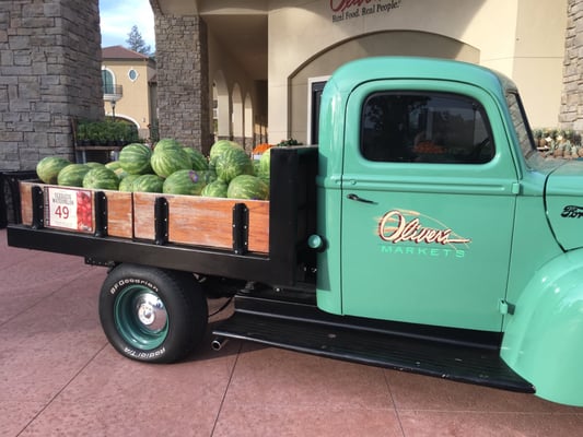 Oliver's Market - Windsor by null