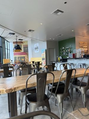 Little Green Cyclo by null