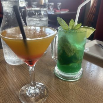 Jaipur Palace - Austin - Passion fruit martini and Madras mojito - Indian Near Me - Austin, Texas