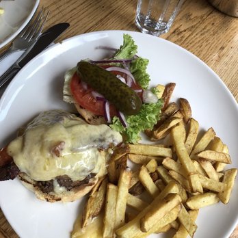 Elephant & Castle - American Near Me - Dublin, D