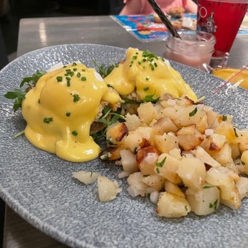 Ale & Compass Restaurant - He's Benedict - American Near Me - Orlando, Florida Ale & Compass Restaurant - He's Benedict - American Near Me - Orlando, Florida
