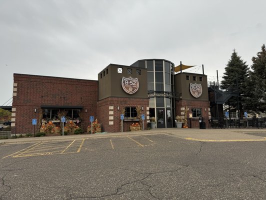 B-52 Burgers & Brew Inver Grove Heights by null
