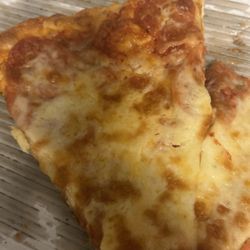 Pizza House - Pepperoni only. Supposed to be pepperoni and mushroom