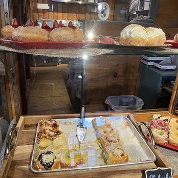 Four Green Cats - Pastries - Desserts Near Me - Mount Laurel Township, New Jersey