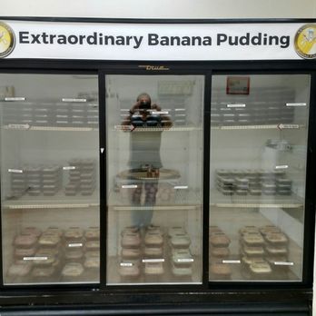 Extraordinary Banana Pudding - Refrigerator with puddings on display - Desserts Near Me - La Mesa, California Extraordinary Banana Pudding - Refrigerator with puddings on display - Desserts Near Me - La Mesa, California