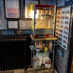 Smarty's Saloon - Popcorn!