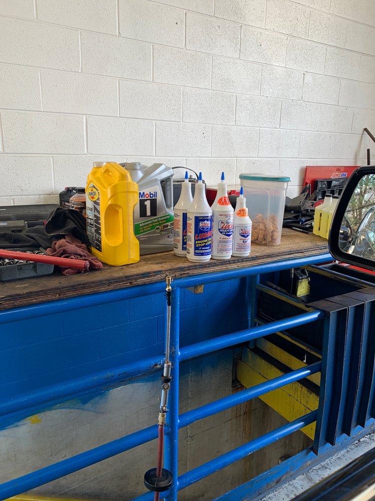 SUPER EXPRESS LUBE 41 Photos & 86 Reviews 4169 A Mallory Ln