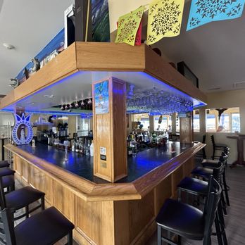 Los Hermanos Cantina - Mexican Near Me - Colonial Beach, Virginia
