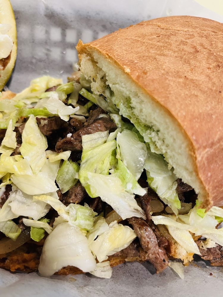 Verde Lea Market Deli and Grill