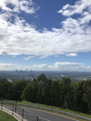Mount Coot-Tha Summit Lookout by null