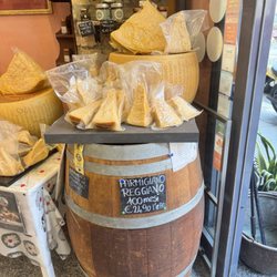 Casa dei latticini - 100 month parmigiana