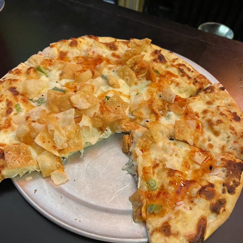 Fong's Pizza - Crab Rangoon Pizza - Pizza Near Me - Des Moines, Iowa Fong's Pizza - Crab Rangoon Pizza - Pizza Near Me - Des Moines, Iowa
