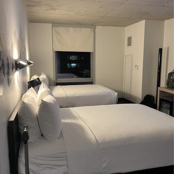Aloft by Marriott Chicago Mag Mile - Hotels Near Me - Chicago, Illinois Aloft by Marriott Chicago Mag Mile - Hotels Near Me - Chicago, Illinois