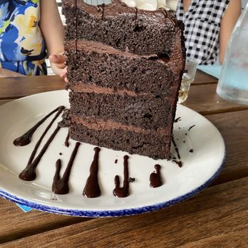 BrewDog New Albany - Chocolate cake - Brewpubs Near Me - New Albany, Ohio BrewDog New Albany - Chocolate cake - Brewpubs Near Me - New Albany, Ohio