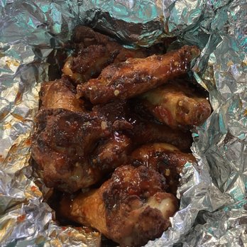Victor's Pizza - Sweet chili wings - Pizza Near Me - Murray, Utah Victor's Pizza - Sweet chili wings - Pizza Near Me - Murray, Utah