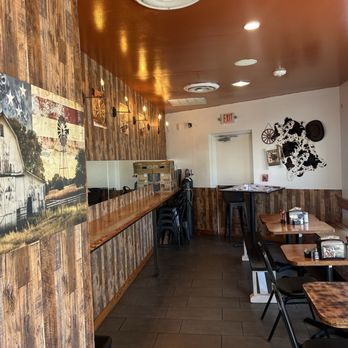 Texas Toast - Inside - Breakfast & Brunch Near Me - Austin, Texas