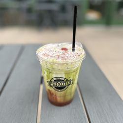 Peixoto Coffee - Valentine's Day weekend special (2026) - Neapolitan Latte, with matcha