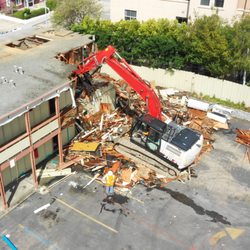 Lenzi Incorporated - Demolition of hotel in Santa Cruz Ca