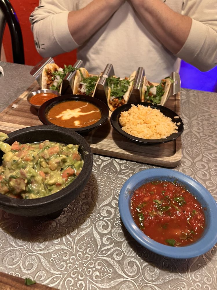 Senor Bravo Mexican Bar and Grill
