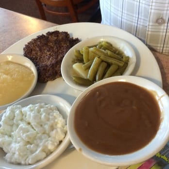 Bett's Big T - Burger steak - American Near Me - Chiefland, Florida Bett's Big T - Burger steak - American Near Me - Chiefland, Florida