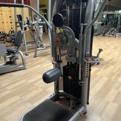 LA Fitness - The elusive hip machine