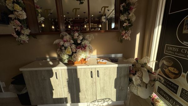 Teuscher High quality Swiss Chocolates & Café by null