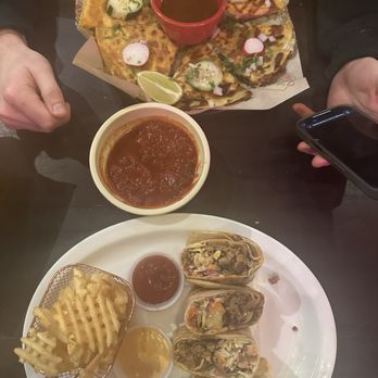 Mi Cozumel - Seafood Near Me - Newport, Kentucky