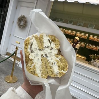 Leon's Bagels - Egg everything w jalapeno cream cheese - Bagels Near Me - New York, New York Leon's Bagels - Egg everything w jalapeno cream cheese - Bagels Near Me - New York, New York