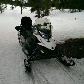Nova Guides - Our snow mobile. I loved the handle warmers - Rafting/Kayaking Near Me - Red Cliff, Colorado