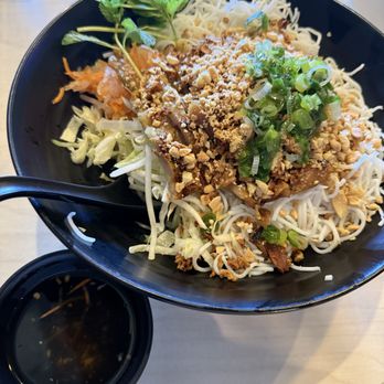 Little Vietnamese Bistro - BBQ pork vermicelli - Vietnamese Near Me - San Bruno, California Little Vietnamese Bistro - BBQ pork vermicelli - Vietnamese Near Me - San Bruno, California