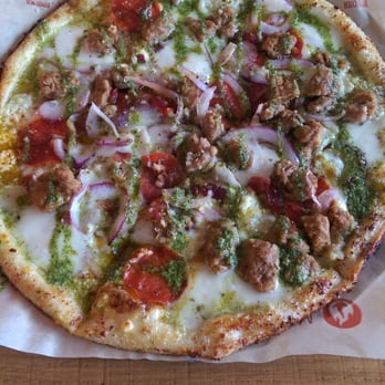 Blaze Pizza - Pesto sauce, red onions, pepperoni ovalini mozzarella, pesto finish - Salad Near Me - Tinley Park, Illinois