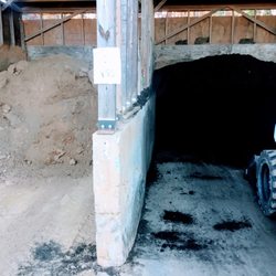 Out of Eden Bulk Landscape Material - Top Soil sifted, Fill Dirt, and Bed Builder (mix of topsoil, sand, & compost) for raised beds and seed lawns. We deliver (865) 984-8500